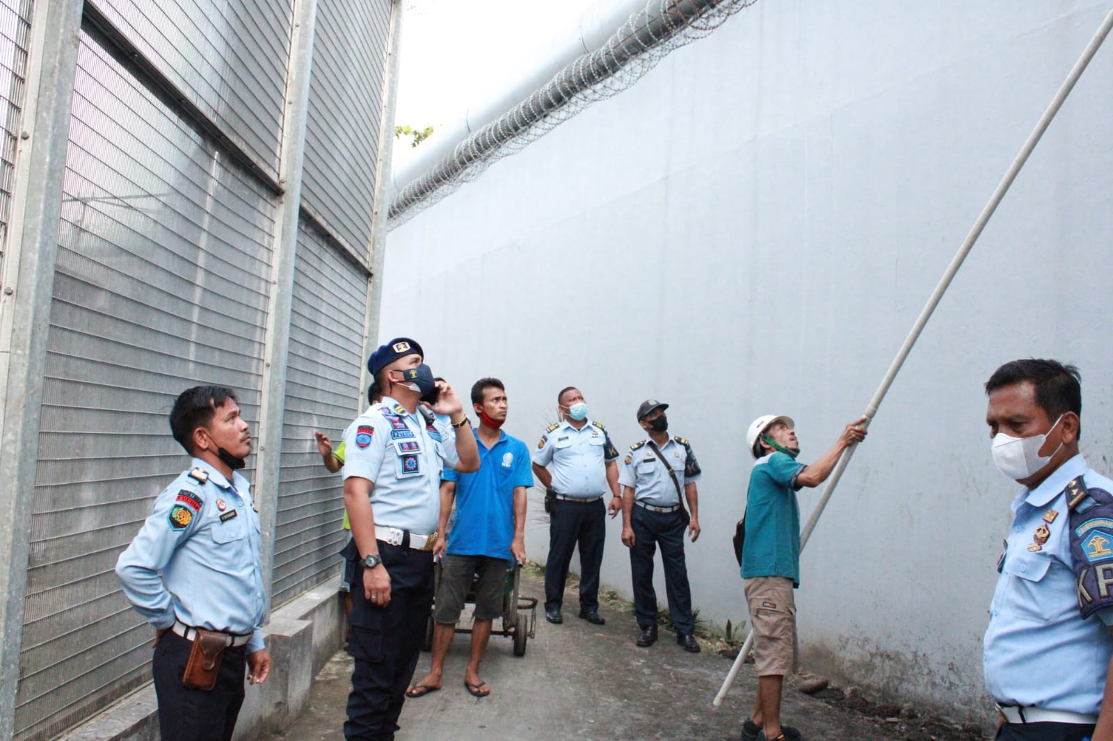 Jelang Pergantian Tahun, Kasat Pengamanan Rutan I Medan Kanwil Kemenkumham Sumut Ajak Jajaran Cek Ricek Sarana Dan Prasarana