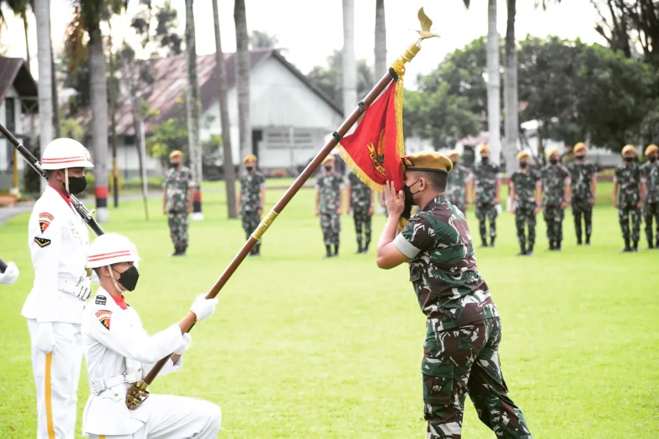 Upacara Kehormatan Bertempat di Lapangan Makoyonarmed, Kamis (10/03/2020), (V24/M.anwar)