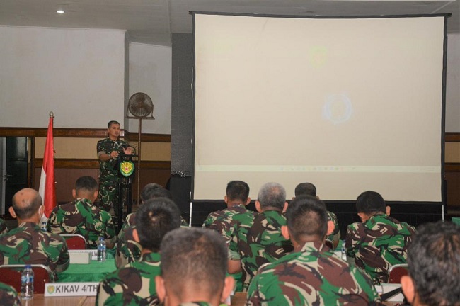 TNI Sedang Melakukan Binaan Prajurit, Selasa (29/03/2022), (V24/AL)