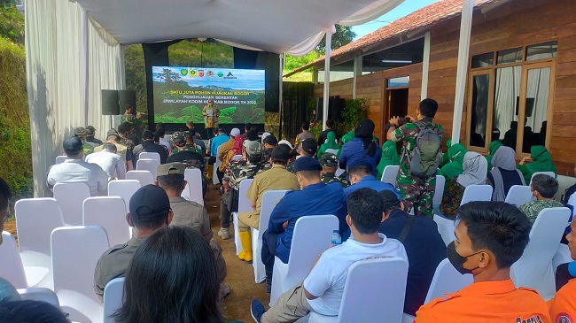 Sosialisasi Penanaman Pohon Berlangsung, Nasib Hutan Ada di Tangan Masyarakat, Kamis (31/03/2022), (V24/AL)