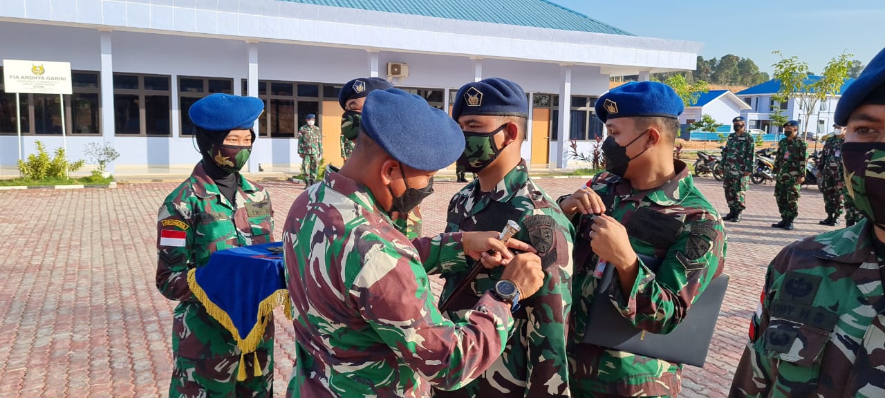 Hore, TNI Naik Pangkat dalam Upacara Kenaikan Pangkat, Jumat (01/04/2022), (V24/AL)