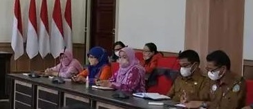 Pemerintah Bersiap Rapat Terhadap Program Baru, Selasa (05/04/2022), (V24/AL)