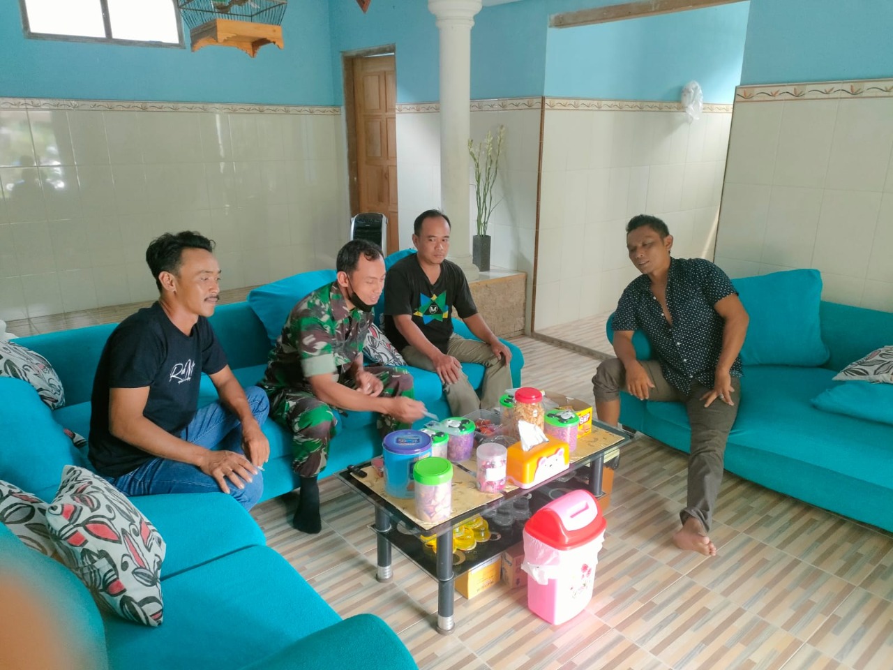 kegiatan anjangsana bertempat di rumah Bapak Anto Dsn. Rejoso RT. 04 RW. 06 Ds.Candirejo , Sabtu (07/05/2022), (Foto: V24/Madli)