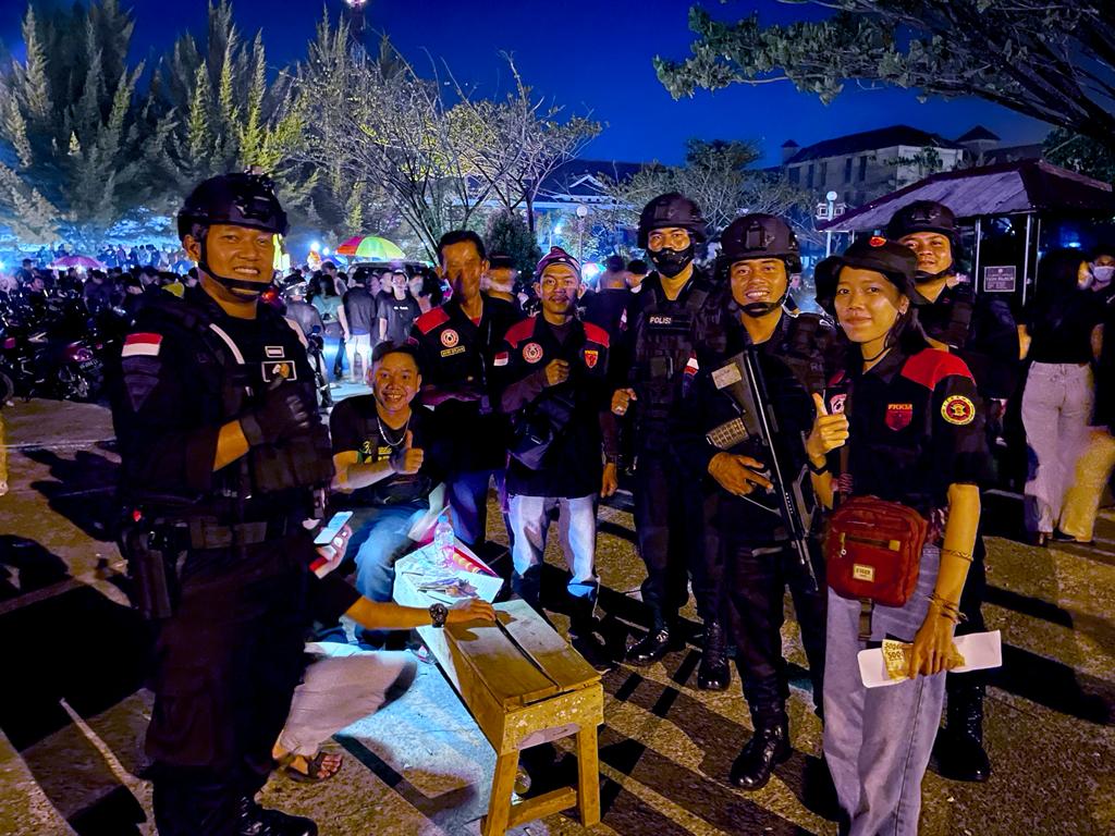 Patroli Pada Malam Penutupan Pekan Gawai Dayak (PGD) Ke XXXVI, Minggu (22/05/2022), (Foto: V24/AL)