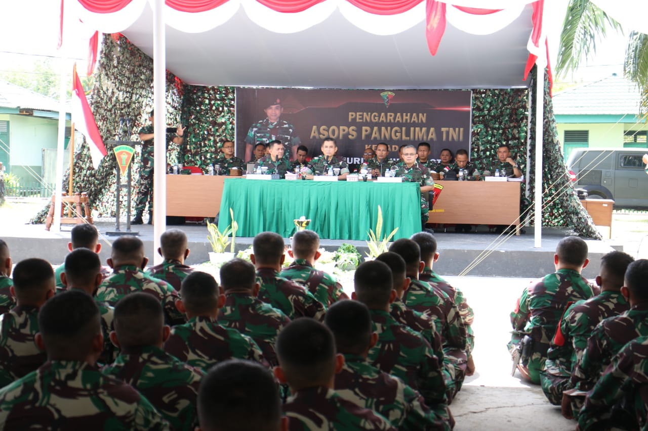 Kegiatan Tersebut Diawali dengan Apel Pengecekan Personel, Selasa (24/05/2022), (Foto: V24/AL)