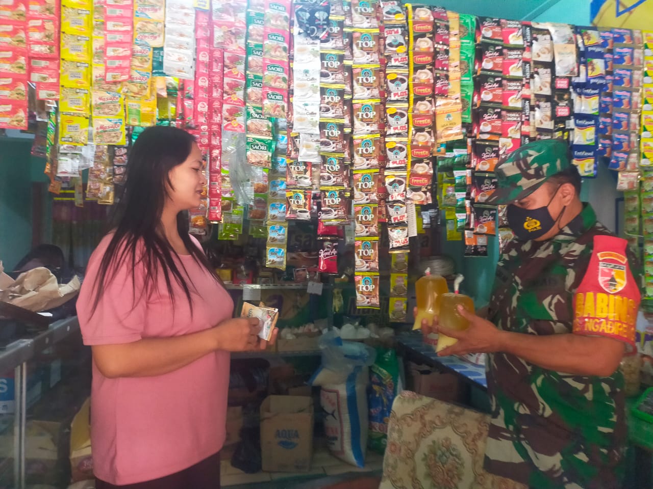 Kegiatan Ini Dilakukan Oleh Serka Abdul Salam , Rabu (01/06/2022), (Foto: V24/Madli)